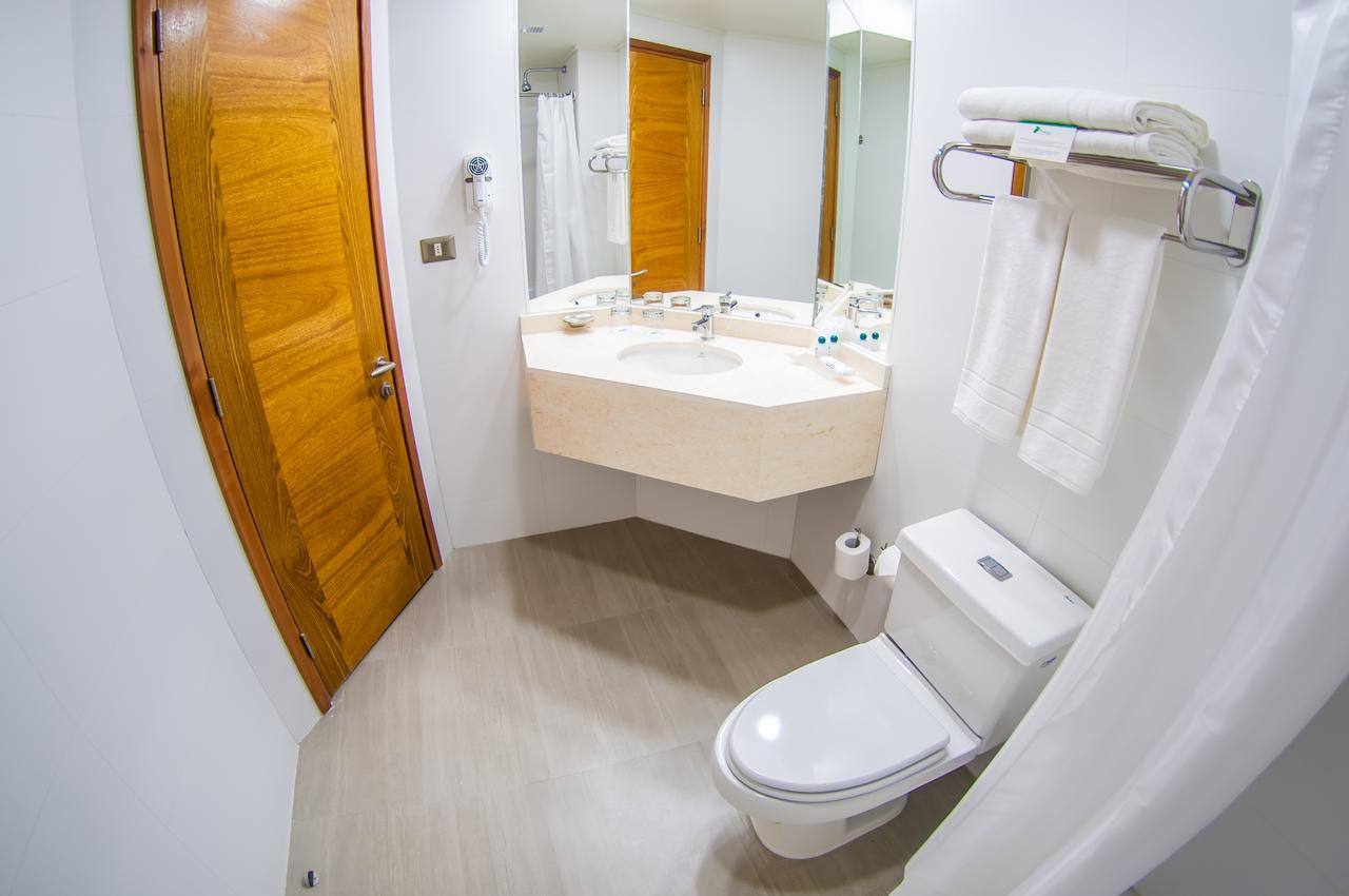 Hotel Diego De Almagro Curico Esterno foto